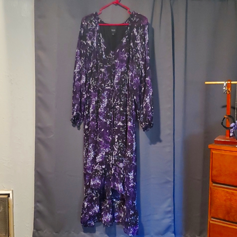 Simply Vera dress